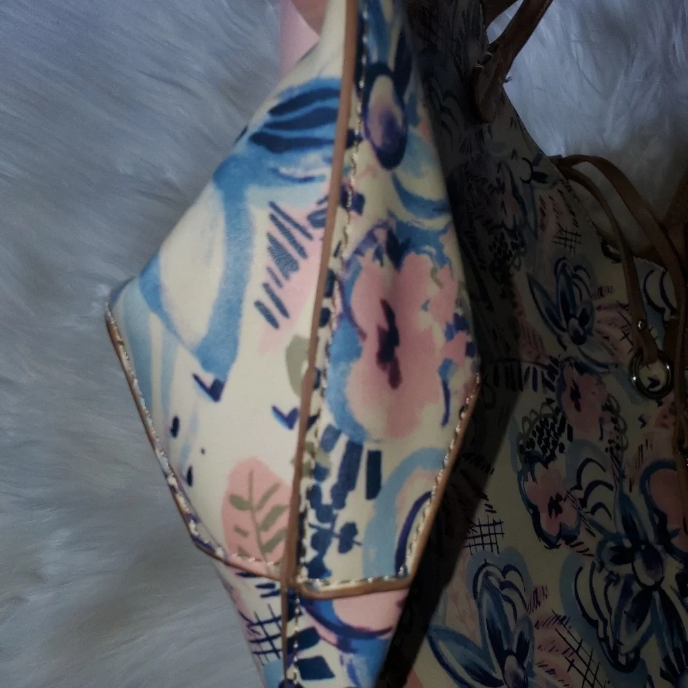 Purse with Attached Pouch
